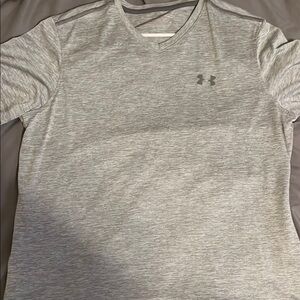 Under Armour Men's Gray V-Neck Shirt